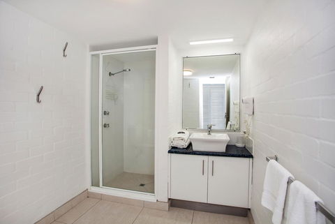 Noosa International Resort - Accommodation Redcliffe 1