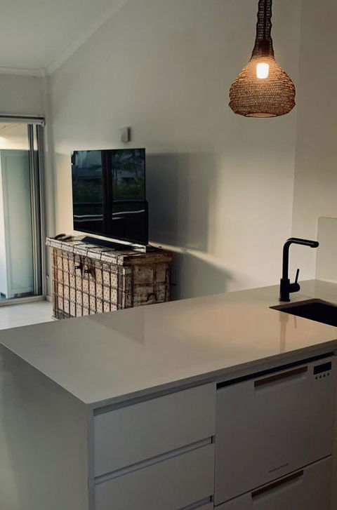 Noosa Parade Holiday Inn - Accommodation Redcliffe 3