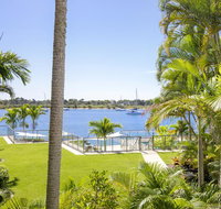 Noosa Shores Apartment 15 - Accommodation Redcliffe