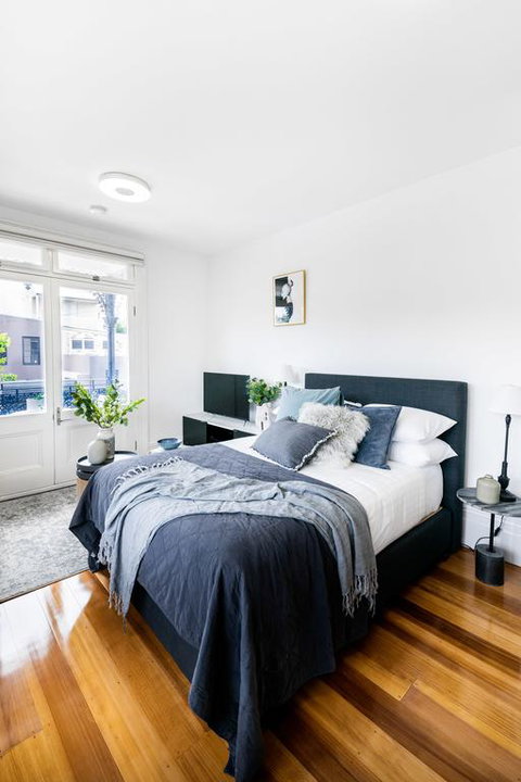 Not Your Usual Studio Apartment - Accommodation Redcliffe 3