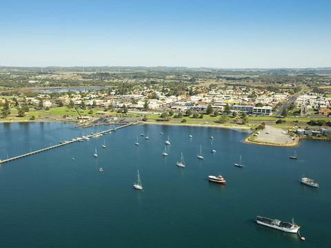 NRMA Portland Bay Holiday Park - Accommodation Redcliffe 0