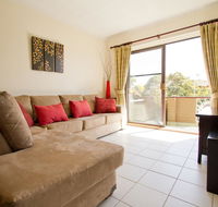 Oaks apartment at dee why beach - Accommodation Redcliffe