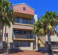 Ocean Blue On Manning - Accommodation Redcliffe