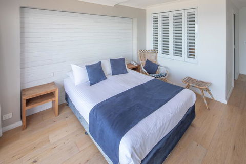 Ocean Front Motel - Accommodation Redcliffe 2