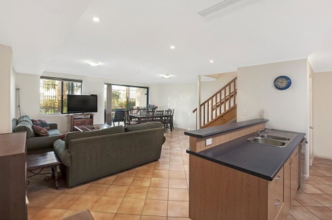 Ocean View Port Geographe - Accommodation Redcliffe 2