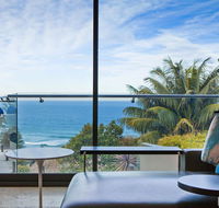 Ocean Vista Luxury Home at Curl Curl - Accommodation Redcliffe