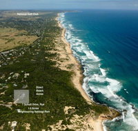 Oceania Retreat Luxury Family Retreat with pool and beach access - Accommodation Redcliffe