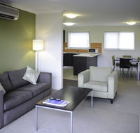 Oceanic on Thompson Apartments - Accommodation Redcliffe