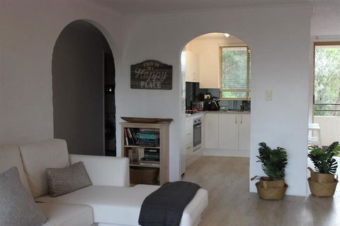 OCEANSIDE 21 - Accommodation Redcliffe 2