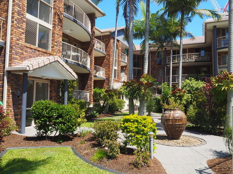 Oceanside Cove Holiday Apartments - Accommodation Redcliffe 1