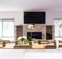 Olive Grove - Accommodation Redcliffe