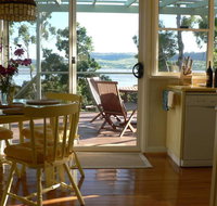 Olive's Cottage - Accommodation Redcliffe
