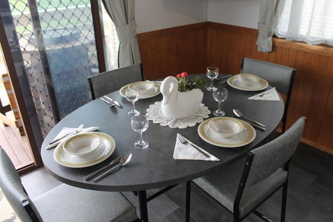 OMARU FARM STAY - Accommodation Redcliffe 2