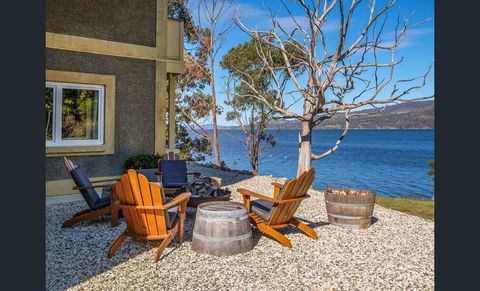 On The Huon River - Accommodation Redcliffe 3