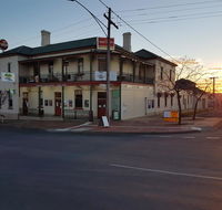 Orbost Club Hotel - Accommodation Redcliffe