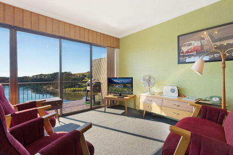 Pacific Pines Unit 6 - Accommodation Redcliffe 2