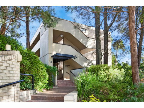 PANAMA-hosted By:L'Abode Accommodation - Accommodation Redcliffe 1