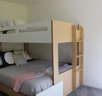 Panorama Views - Bright - Accommodation Redcliffe