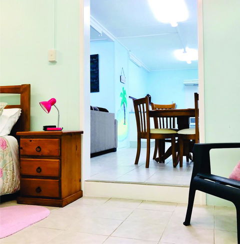 Paradise Eco Unit - Accommodation Redcliffe 3