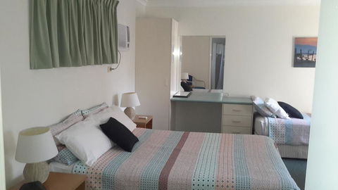 Paramount Motel - Accommodation Redcliffe 3