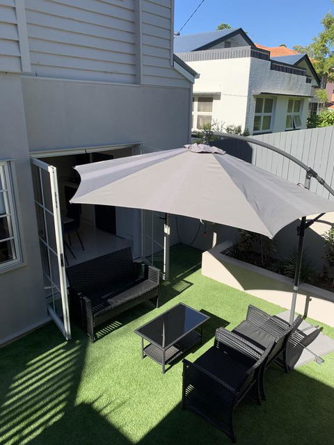 Park Avenue Hideaway For 4 Auchenflower Brisbane - Accommodation Redcliffe 2