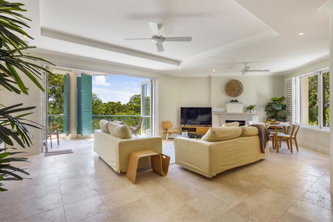 Peace & Tranquillity, Little Cove - Accommodation Redcliffe 1