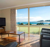 Pelican Shore Oceanfront Villa 6 - Accommodation Redcliffe