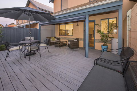 Peppabay - Accommodation Redcliffe 1