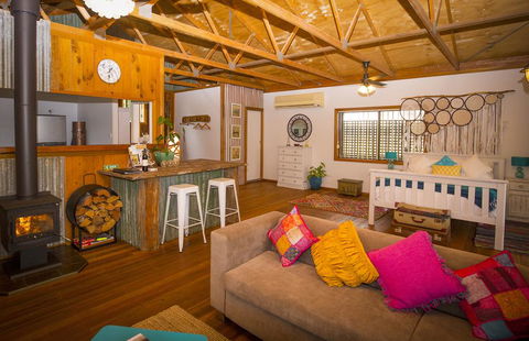 Peppercorn Cabin - Accommodation Redcliffe 0