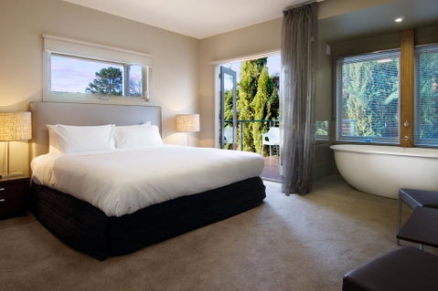 Peppers Mineral Springs Hotel - Accommodation Redcliffe 3