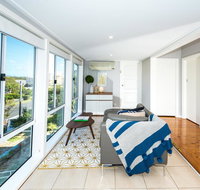 Pet Friendly 5 Victor Parade - Accommodation Redcliffe