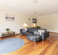 Pet Friendly Home Away From Home - Willoughby - Accommodation Redcliffe