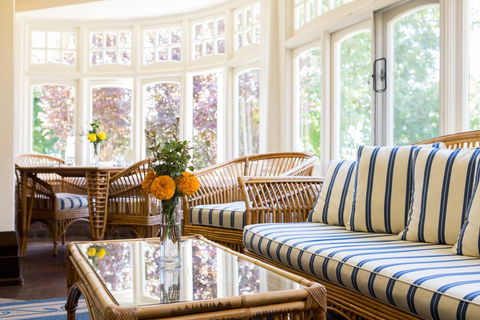 Petersons Armidale Winery And Guesthouse - Accommodation Redcliffe 1