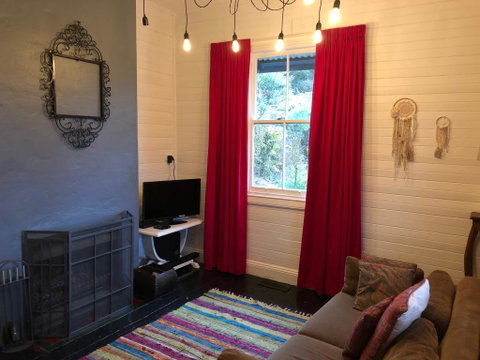 Piccolo - Accommodation Redcliffe 1