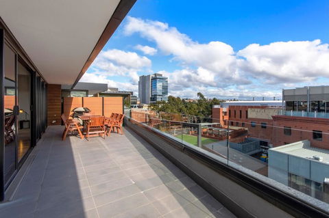 Pier Point 206 - Accommodation Redcliffe 2
