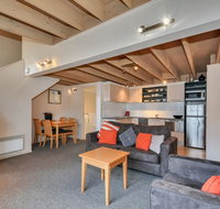 Pinot - Accommodation Redcliffe