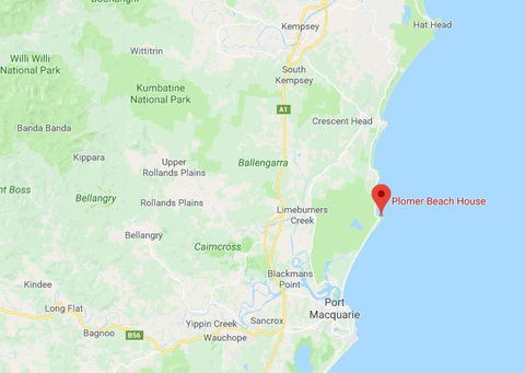 Plomer Beach House - Accommodation Redcliffe 1