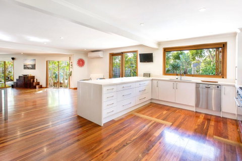 POINT LEO BEACH HOUSE - POINT LEO - Accommodation Redcliffe 2
