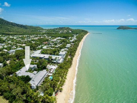 Poolside Apt In Alamanda Beachfront Resort (77) - Accommodation Redcliffe 1