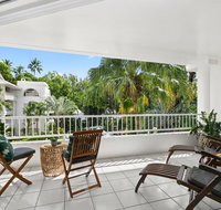 Poolside Apt. In Alamanda Beachfront Resort 56 - Accommodation Redcliffe