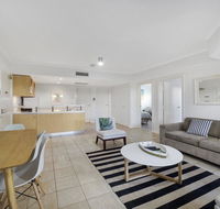 Poolside at Iluka Resort Apartments - Accommodation Redcliffe