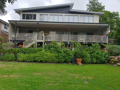 Poppies House - Accommodation Redcliffe 0