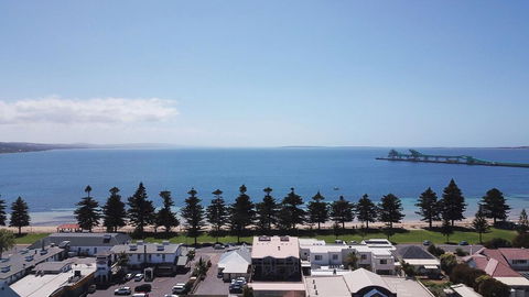 Port Lincoln Foreshore Apartments - Accommodation Redcliffe 1