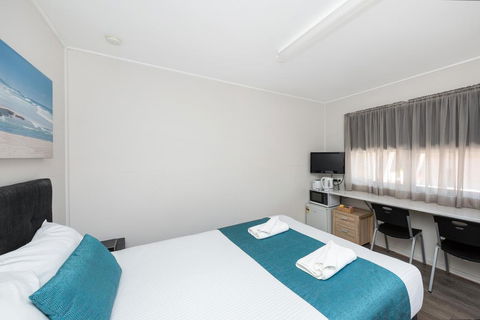 Port Macquarie Motel - Accommodation Redcliffe 3