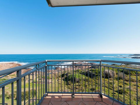Portovenere Fishermans Bay - Accommodation Redcliffe 0