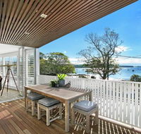 Poseidon Villa at Balmoral Beach - Accommodation Redcliffe
