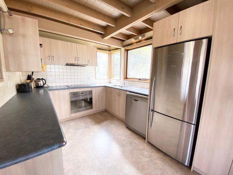 Powderkeg-DPA - Accommodation Redcliffe 3