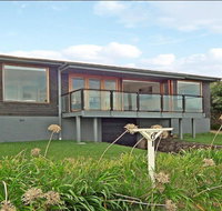 Prime Position - across from seven mile beach - Accommodation Redcliffe