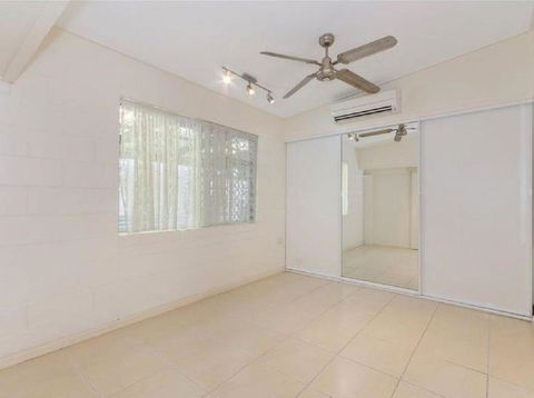 Private Abode And Handy Location With A Pool - Accommodation Redcliffe 2