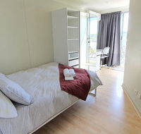 Private modern room - Plaza Building- in City Centre - Accommodation Redcliffe
